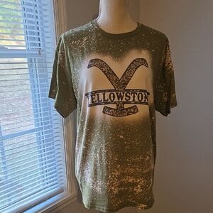 Womens Graphic T-Shirt with Yellowstone Logo